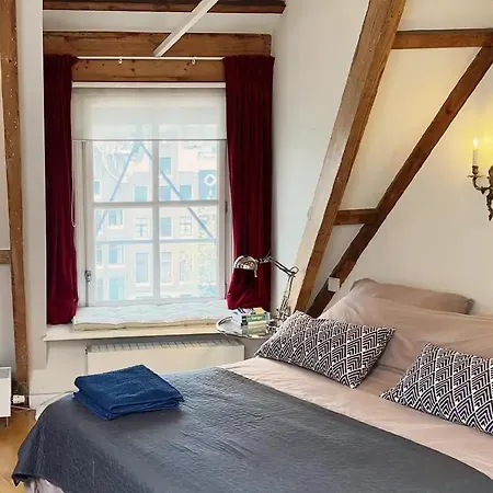 B&B Canal View