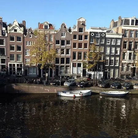 B&B Canal View